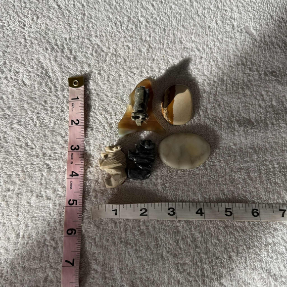 Decor Stone Animal Figurines & Polished Stones One Size Brown Black - Picture 5 of 6